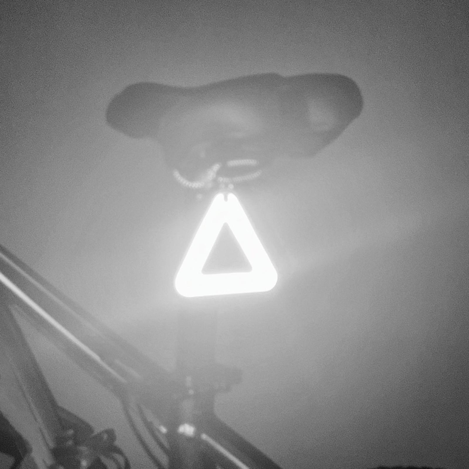 Reflective Pendants High Visib - огляд і ціна Running Gear For